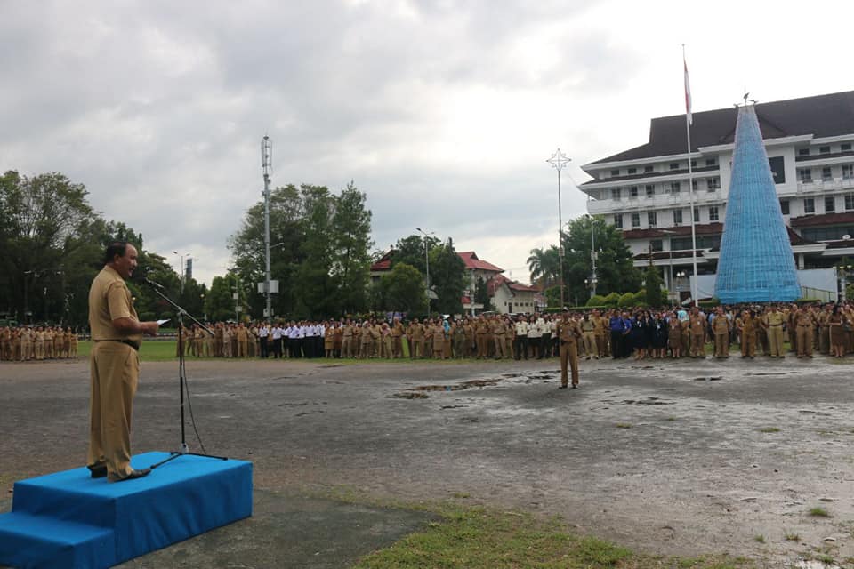 Tingkatkan Kinerja THL, Walikota tidak Kompromi dengan Pelanggaran Disiplin