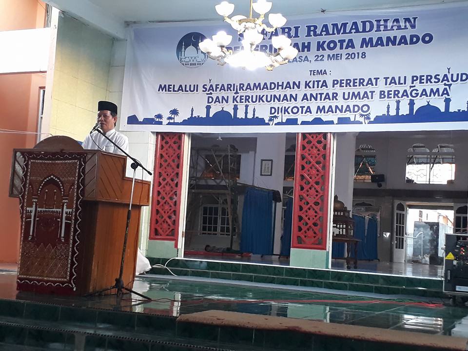 Safari Ramadhan di Masjid Jami' Azzidin Malalayang, Walikota Ajak Rapatkan Barisan Lawan Teroris