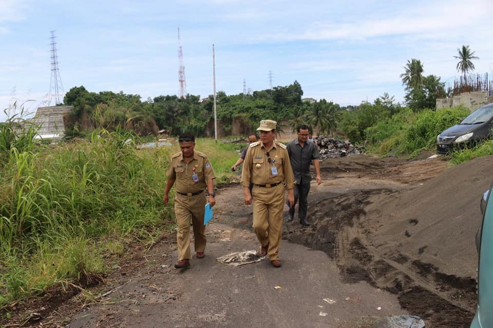 Tinjau Pembangunan RSUD Manado, Walikota Ingatkan Kualitas Pekerjaan