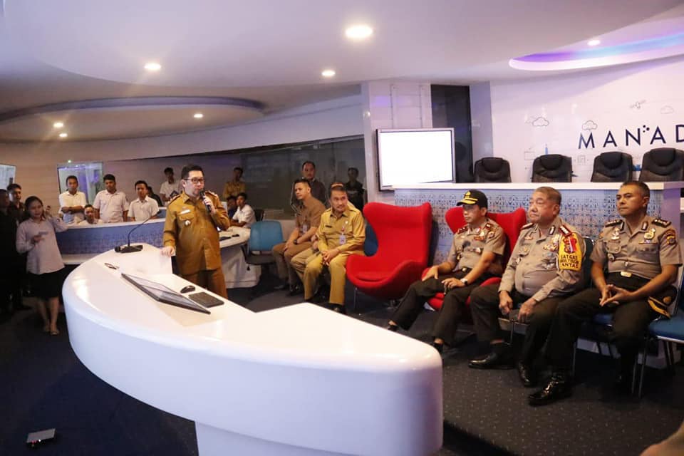 Wawali Terima Kunjungan Perdana Kapolda Sulut Bersama Kapolres Manado di Cerdas Command Center