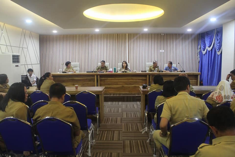 Pimpin Rapat LPPD Tahun 2019, Sekda : Kerinduan Walikota dan Wawali Jadikan Kota Manado Kota Paduan Suara