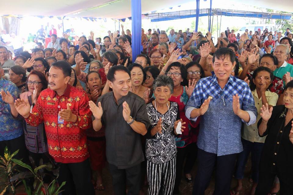 Walikota Manado Bangkitkan Semangat ‘Opa dan Oma’ Cerdas 