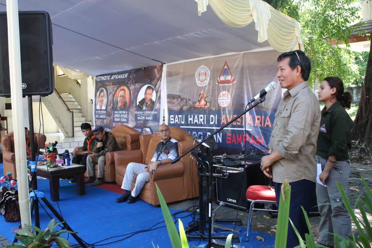 Walikota Hadiri Talk Show di Kampus Fisip Unsrat