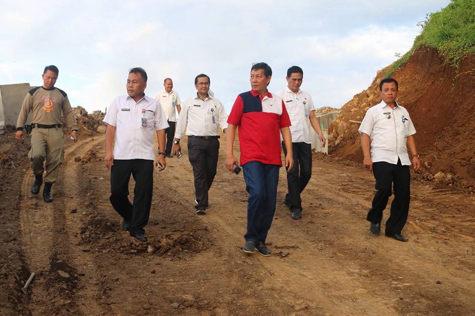 Walikota Manado Lihat Langsung Proyek Jalan dan Drainase di Gunung Tumpa