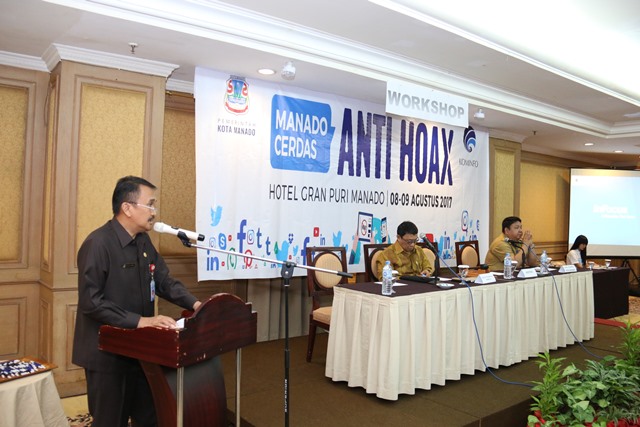 Walikota Manado Melalui Asisten 1 Membuka Acara Workshop Dan Deklarasi Manado Cerdas Anti Hoax