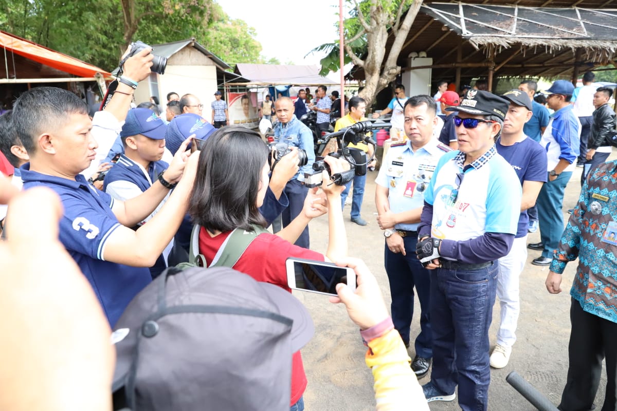 Walikota Membuka Kejuaraan Paralayang Internasional 2019