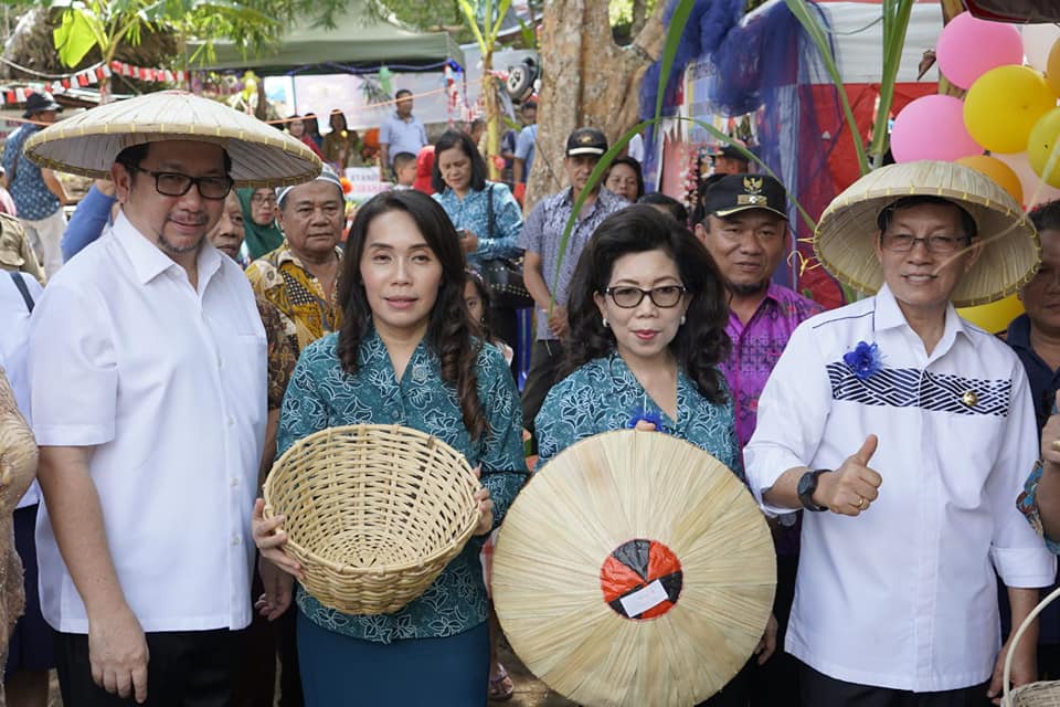 Walikota Manado Menghadiri Acara Peringatan Bulan Bhakti Gotong Royong Masyarakat XVI 