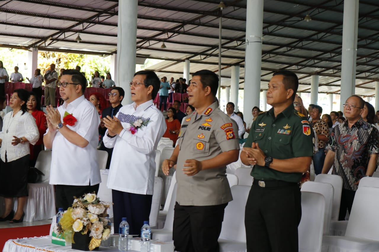 Walikota Hadiri Pencanangan dan Perayaan Hari Pentakosta Nasional