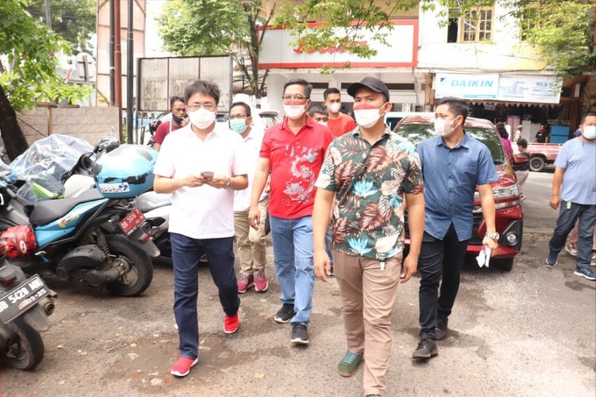 Meluangkan Waktu di Hari Libur, Walikota Manado Kunjungi TKB, Shoping Centre dan Jalan Roda