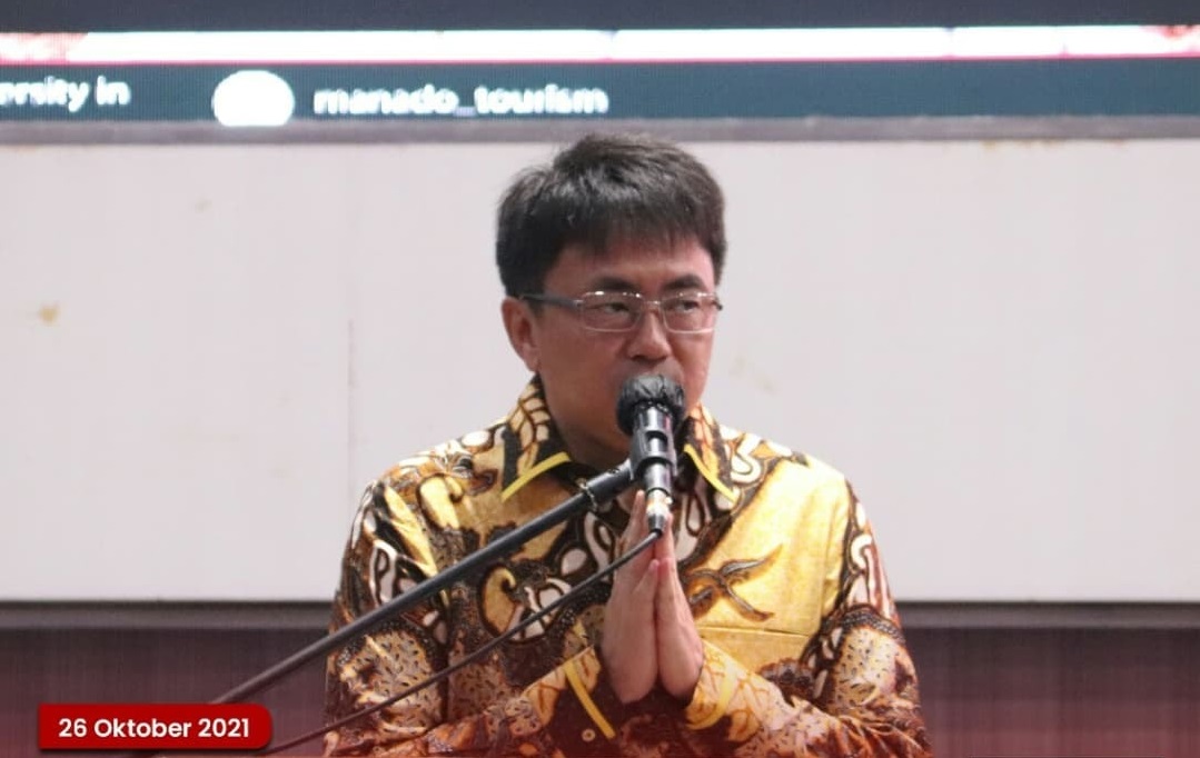 Walikota Buka Acara Seminar Batik Manado