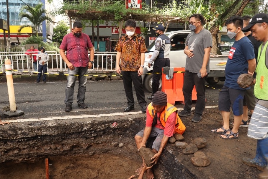 Walikota Manado Turun Lapangan Kunjungi IT Centre dan Kompleks RS Siloam