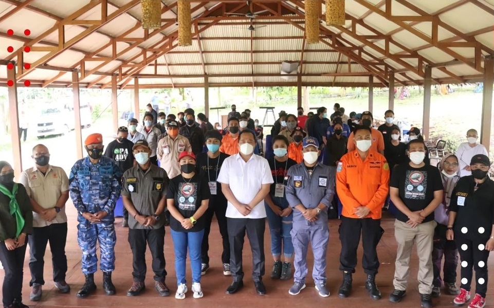 Wakil Walikota Manado Membuka Kegiatan Forum Komunikasi Pecinta Alam Manado di Treetop Zipline Park