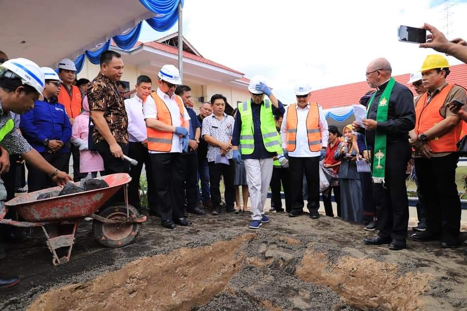 Peletakan Batu Pertama Pembangunan Rumah Sakit Umum Daerah (RSUD) Kota Manado