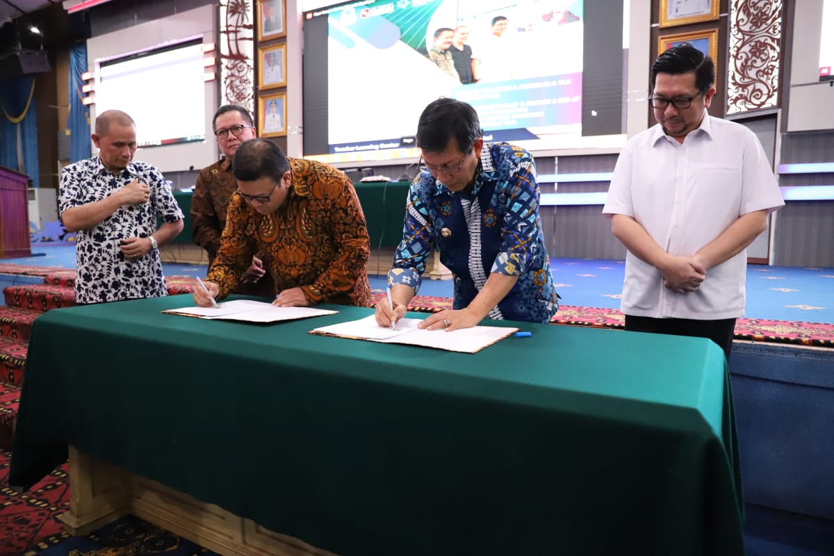 Penandatanganan PKS Pemkot Manado Dengan Putra Sampoerna Foundation