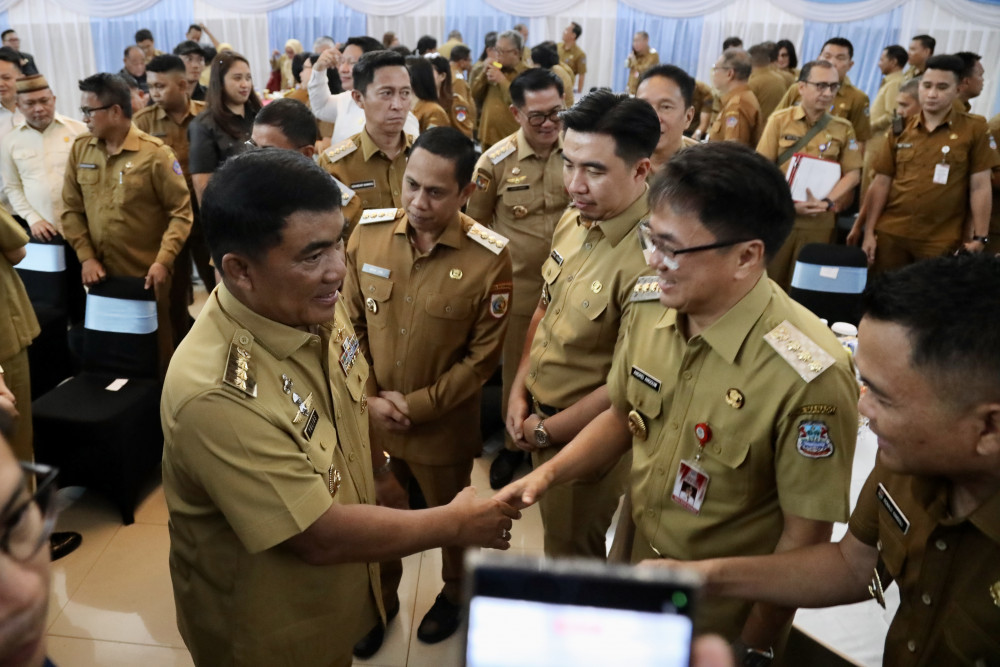 Wali Kota Andrei Angouw Hadiri Rapat Koordinasi di Kantor Gubernur Sulawesi Utara