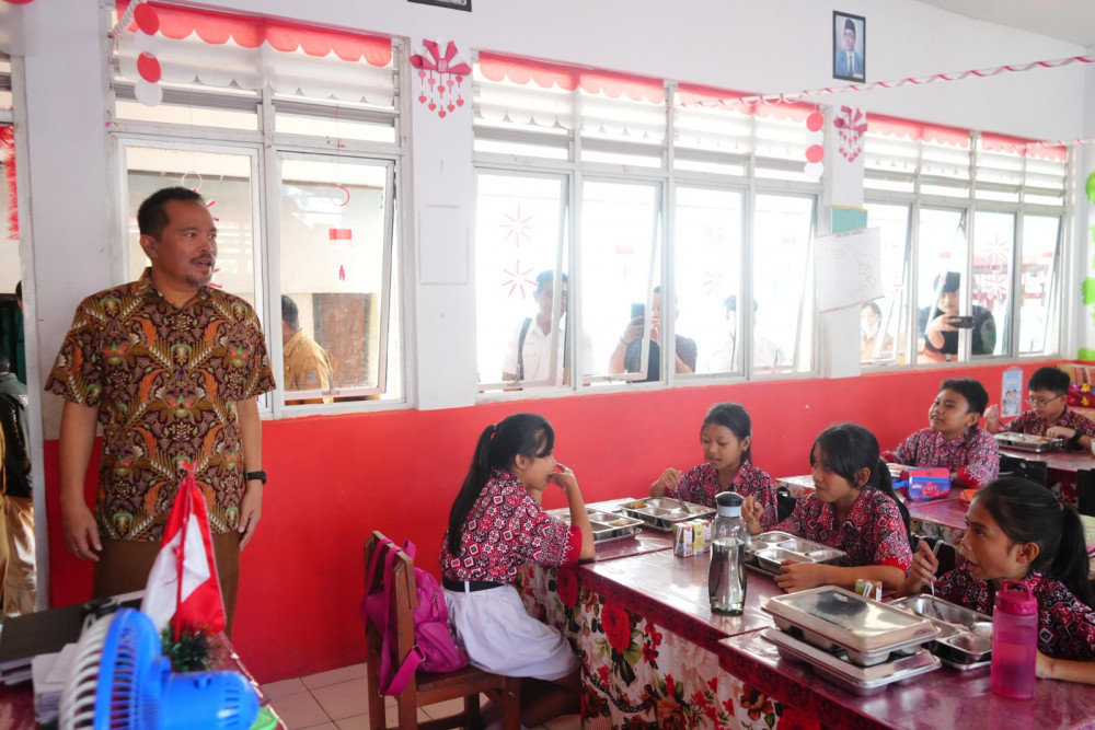 Jamin Kualitas Infrastruktur dan Pendidikan, Wawali Manado Tinjau Langsung Proyek di Kecamatan Paal Dua