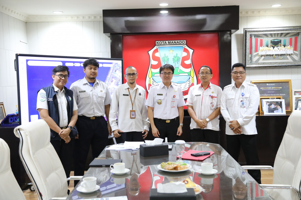 Manado Perkuat Mitigasi Bencana, Wali Kota Angouw Bahas Pemasangan Shelter Peringatan Dini BMKG