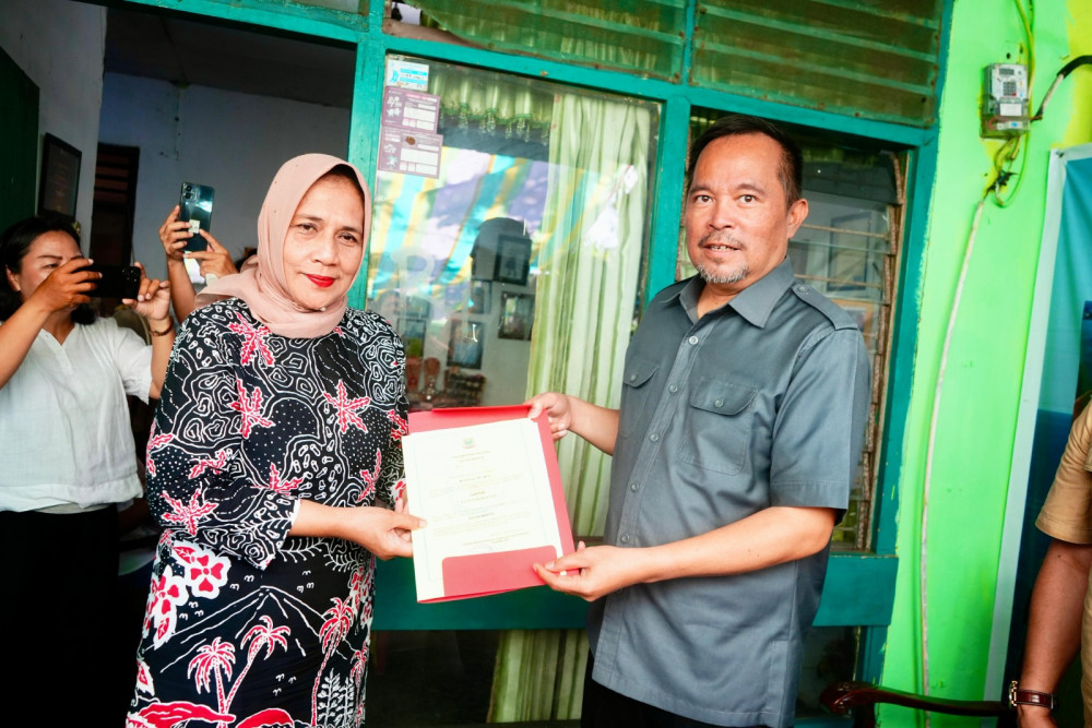 Wujud Apresiasi Pemkot Manado: Kelompok Pengolahan dan Pemasaran Perikanan ( POKLAHSAR ) Sario Tumpaan Naik Kelas ke Tingkat Madya