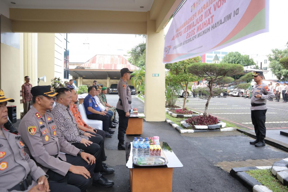 Wakil Wali Kota Manado menghadiri kegiatan Apel Kesiapan Pengamanan Porprov XII Sulawesi Utara 2025 yang dipimpin oleh Kepala Polresta Manado