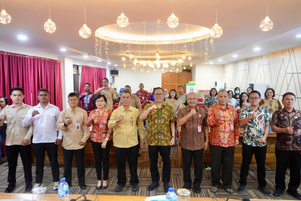 Matangkan Program Makan Bergizi Gratis, Wawali Richard Sualang Pimpin Rakor Bersama Badan Gizi Nasional
