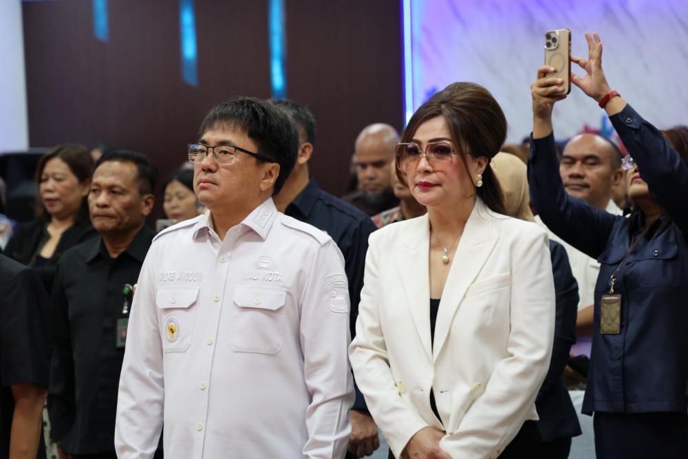 Wali Kota Manado Hadiri Pengambilan Sumpah dan Pelantikan Ketua PN Manado