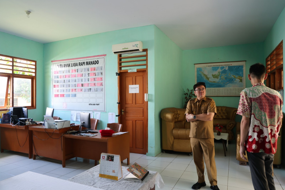 Wali Kota Manado Tinjau Fasilitas Perlindungan Anak di Kelurahan Bailang