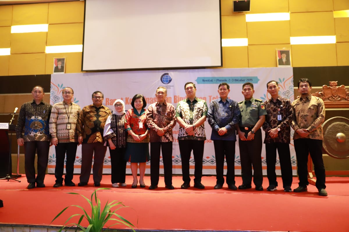 Walikota Hadiri Rapat Koordinasi dan Bimtek Penguatan Jaringan Informasi Geospasial Nasional Regional Sulawesi