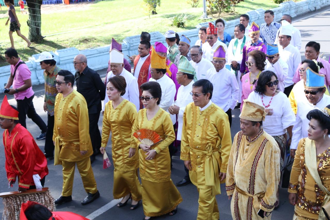 Pemkot Manado Sukses Gelar Pesta Adat Tulude 2019