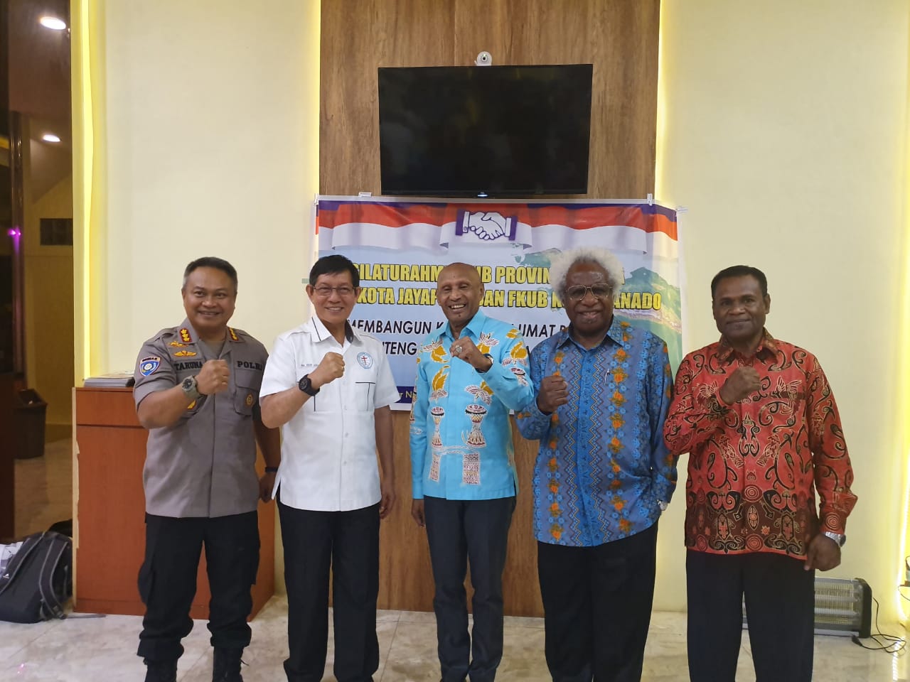 Walikota Manado Silaturahmi Dengan FKUB Provinsi Papua Dan FKUB Jayapura 