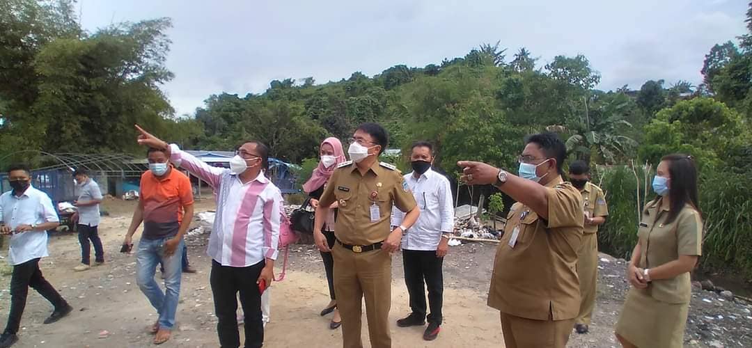 Walikota Manado Tinjau Langsung Tempat Pengelolaan Sampah di TPA Sumompo